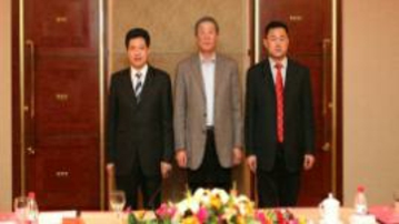 魯蜀聯(lián)盟繪長龍，神州大地共馳騁